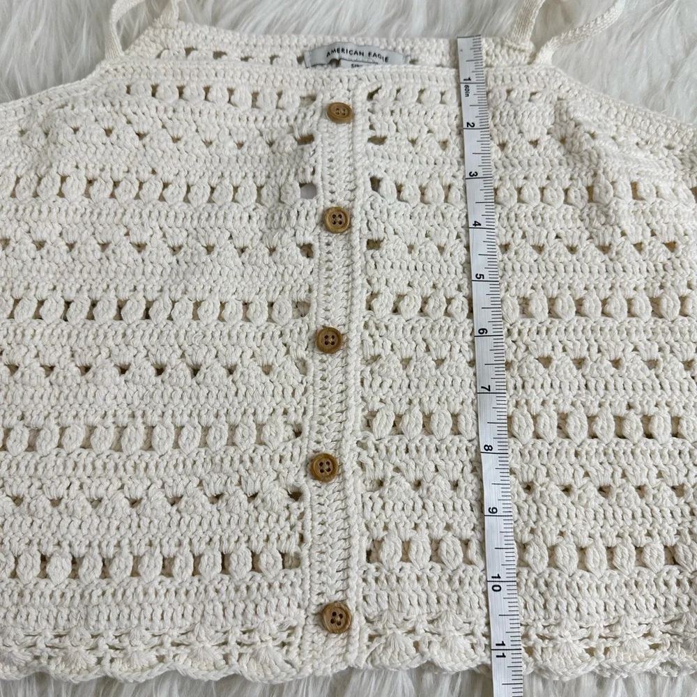 NWT American Eagle Women’s Cream Crochet Crop Top Size Small - Picture 8 of 8